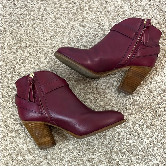 Boden Wine / Burgundy Ankle Boots with Chunky Stacked Heel - Size 38 / 7 - Picture 2 of 16